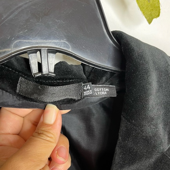 BLK DNM ‘Blazer 5’ Velvet Blazer - Picture 9 of 11